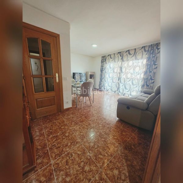 Foto a2f07d75-6095-47f5-ad09-a24c63c8531f. Pis a Martorell