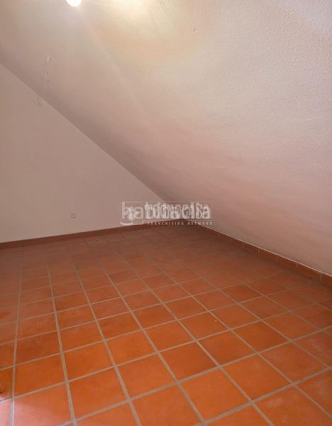 Foto bfd8a665-5647-4fd1-8132-9af60cbaf69c. Casa amb aparcament a Los Molinos - Villa Blanca Almería