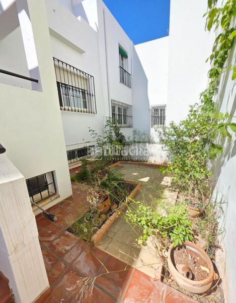 Foto fa57c742-6943-453d-a090-d13c046f670e. Casa amb aparcament a Los Molinos - Villa Blanca Almería