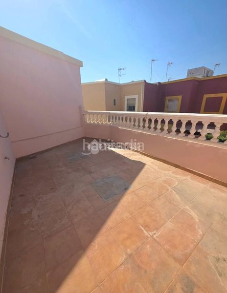 Foto a15080ac-243d-4bc3-9d68-19f4417c9be2. Pis a Los Molinos - Villa Blanca Almería