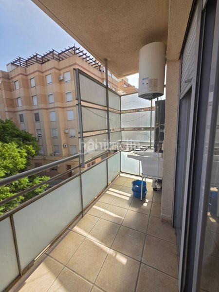 Foto a43a5d6c-e87b-4142-b404-94d257b60c12. Pis a San Luis Almería