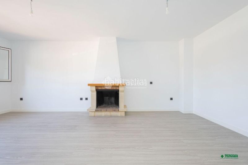 Foto 28a3997f-5902-40b1-8183-83148c21075f. Casa aparellada a Los Molinos - Villa Blanca Almería