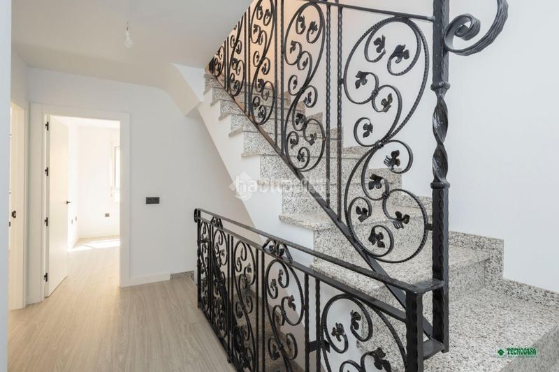 Foto 78330f24-acfe-43a0-8930-99c7902830dd. Casa aparellada a Los Molinos - Villa Blanca Almería