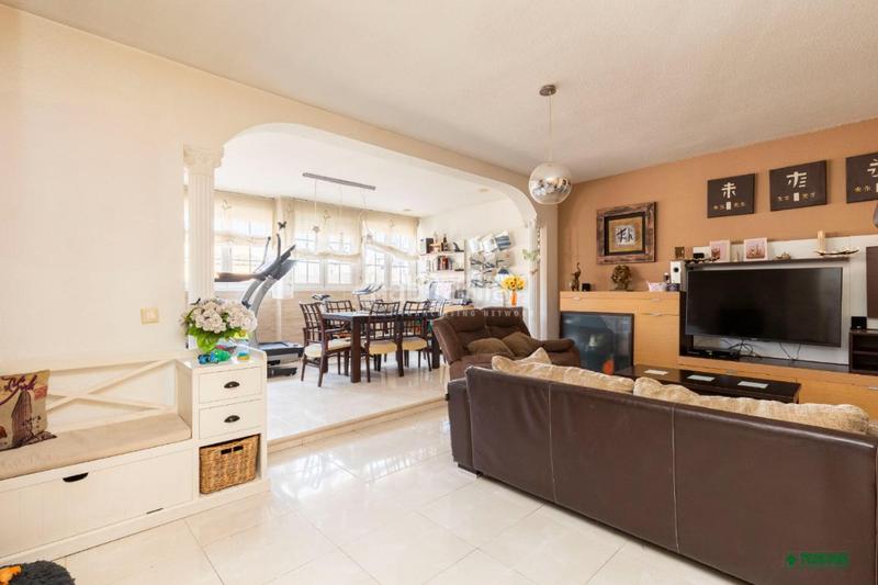 Foto 64a4b202-e983-4a8f-bbdd-5bf883e99a07. Piso  en venta en Los Molinos - Villa Blanca Almería