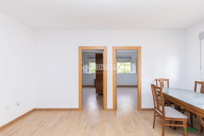 Foto 668bd132-341b-422a-bbc3-3ac6fb5a1162. Piso  en venta en San Luis Almería