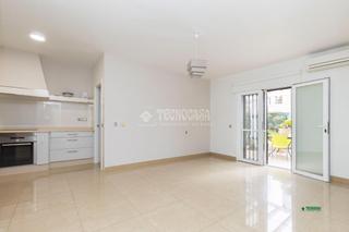 Appartement à Los Molinos - Villa Blanca. Piso en venta en almería