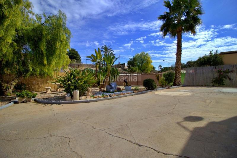 Foto 1a8984b7-9953-4040-9a85-cb1835e51cab. Chalet elcheelxchalet en Pont Nou - Corazón de Jesús Elche / Elx