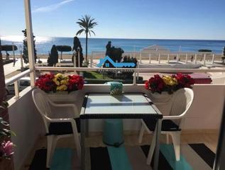 Pis a Altea Ciudad. Magnifico apartamento en 1 linea de playa en altea