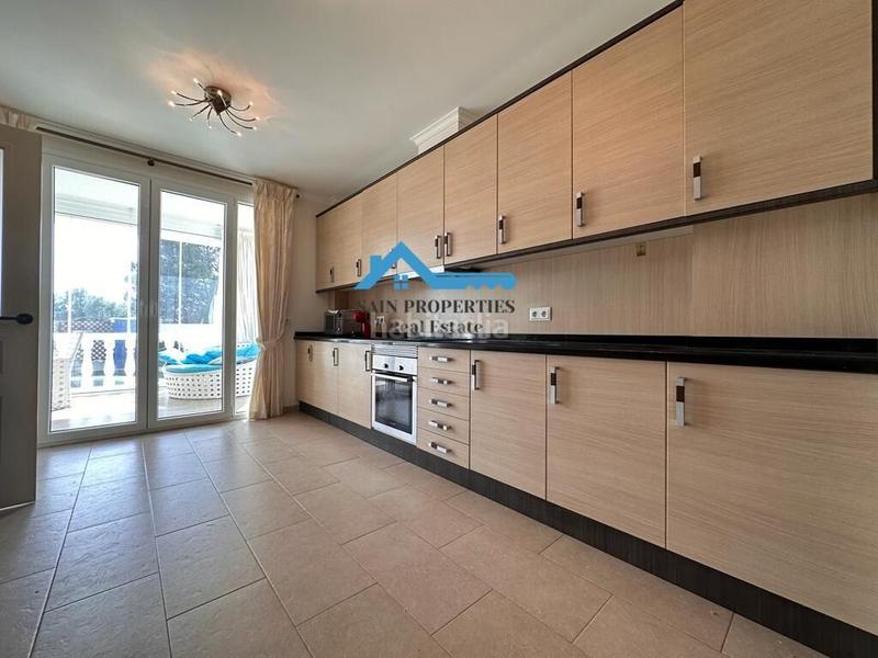 Foto 1951f857-8535-4021-980a-192d347b741f. Chalet con riscaldamento parcheggio piscina in Altea la vella Altea