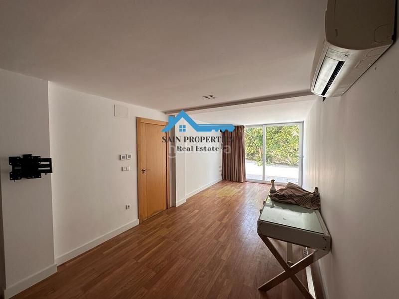 Foto 1a37f6c9-3483-4a71-bea5-34a2e56b513a. Chalet con riscaldamento parcheggio piscina in Altea la vella Altea