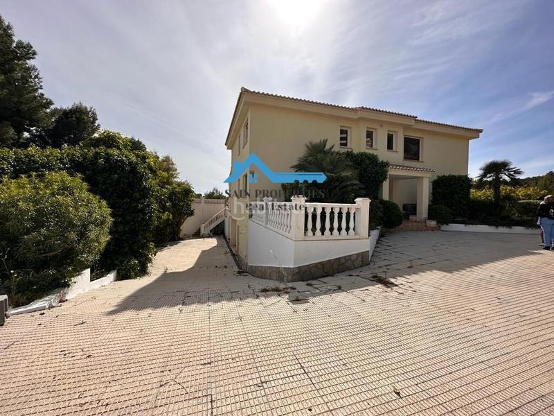 Foto 32abf438-8de1-4e7e-b1c0-c8c1b5b751fd. Chalet con riscaldamento parcheggio piscina in Altea la vella Altea