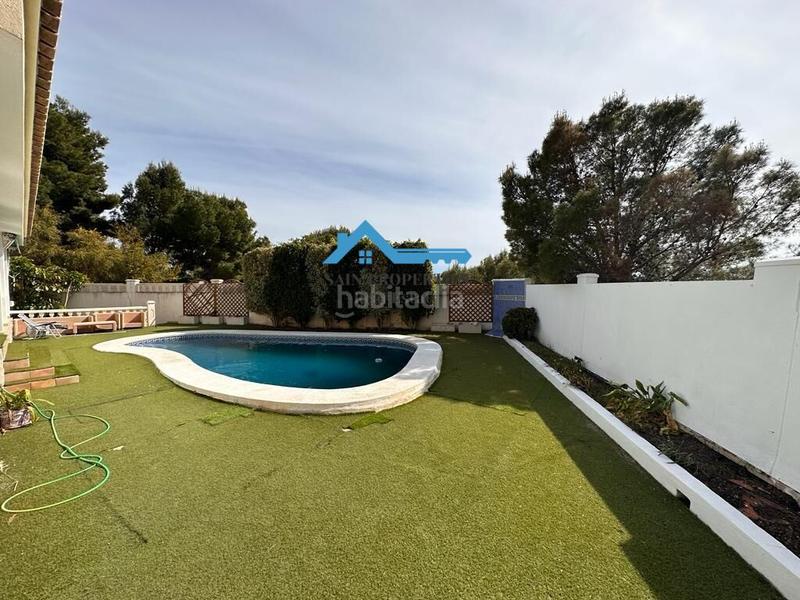 Foto 4b35a376-27cc-4e82-99bd-610bbb3364b3. Chalet con riscaldamento parcheggio piscina in Altea la vella Altea