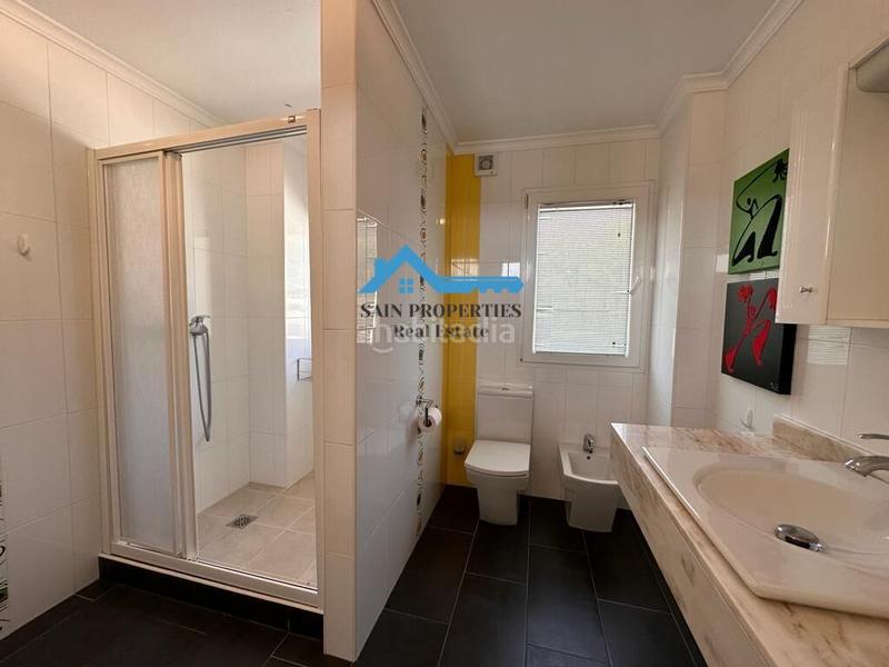 Foto 5ff00805-a0e2-45c3-bc6e-8bddc578d4a7. Chalet con riscaldamento parcheggio piscina in Altea la vella Altea