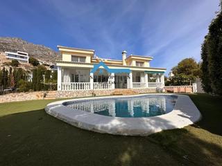 Xalet a Altea la Vella. Villa de lujo en urbanización monterico  altea la vella