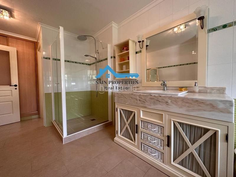 Foto c525300b-54be-4f42-b0f0-98c69f9acb0c. Chalet con riscaldamento parcheggio piscina in Altea la vella Altea