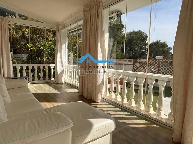 Foto fc1afbf6-a1c2-4168-8f10-1a292bac2522. Chalet con riscaldamento parcheggio piscina in Altea la vella Altea