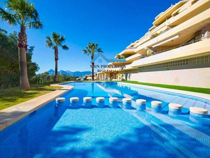 Foto 1cd855e8-1d6d-4ff6-b1e5-67ebf7ce518a. Appartement mit heizung parking pool in Mascarat Altea