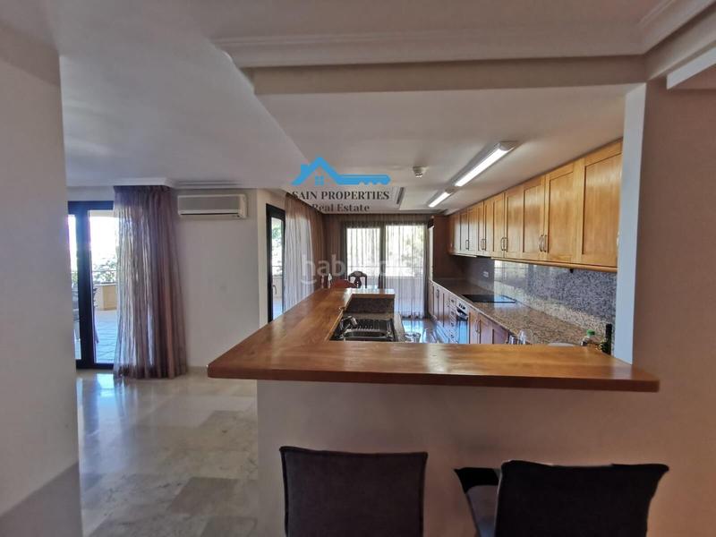 Foto a229c0dd-c918-4c31-8537-a3a17a93111d. Appartement mit heizung parking pool in Mascarat Altea