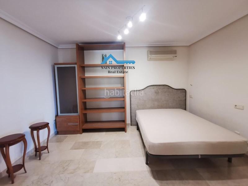Foto ae6d7b82-54c5-455c-b5e6-bcec1a10a867. Appartement mit heizung parking pool in Mascarat Altea
