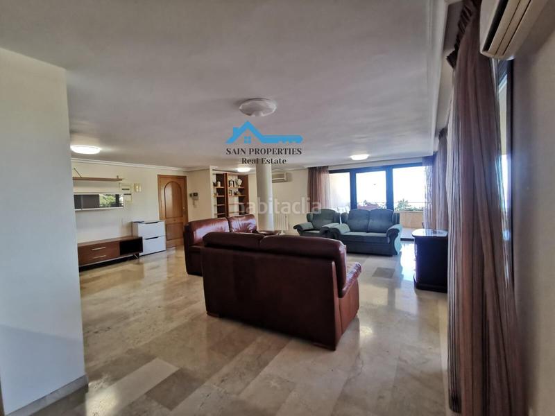 Foto f526d5fa-6e82-4555-9077-25eb1b10cf45. Appartement mit heizung parking pool in Mascarat Altea
