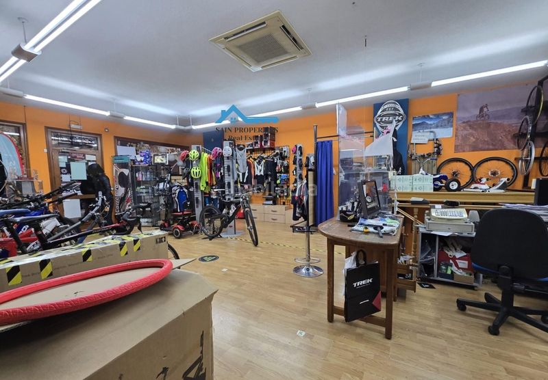 Foto a7fad89b-2cea-4f34-9595-f1bc10040eac. Affitto locale commerciale in Centro Urbano Benidorm
