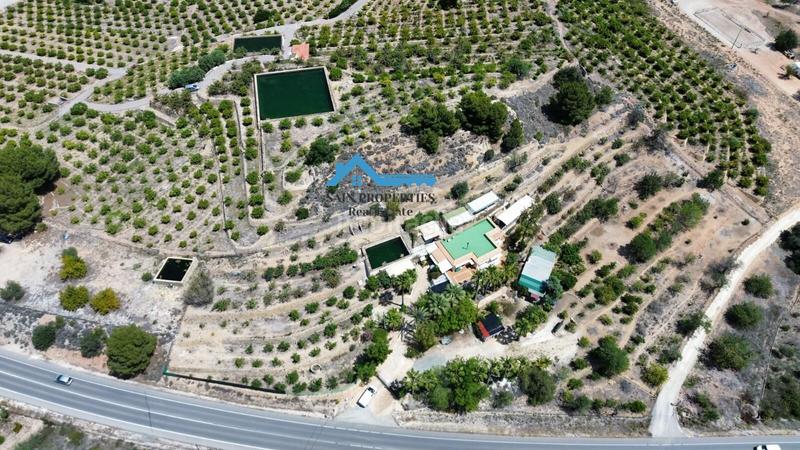 Foto 65074a0f-8dda-4a68-84c8-d235391f9f85. Country house with parking pool in El Tossal-Bello Horizonte Nucia (la)