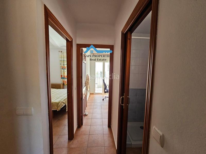 Foto 130b8934-c555-41dc-9ab1-f2a0199039dd. Doppelhaus mit parking in Montebello - Nou Espai Nucia (la)