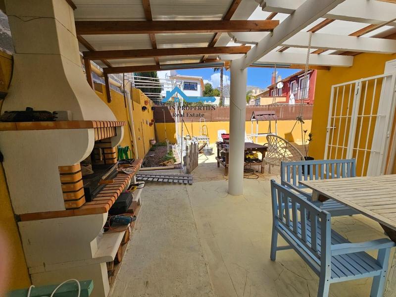 Foto 3b2794e3-0025-4417-b07e-aa04e577d3e1. Casa bifamiliare con parcheggio in Montebello - Nou Espai Nucia (la)