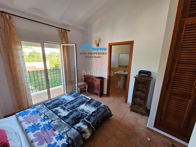 Foto 6096188a-abd5-477a-817b-58c87fdb8828. Doppelhaus mit parking in Montebello - Nou Espai Nucia (la)