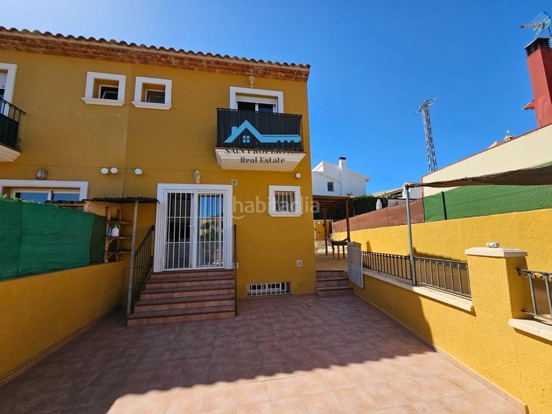 Foto b40def7d-6b0d-4428-a19e-9da3a5ae1435. Doppelhaus mit parking in Montebello - Nou Espai Nucia (la)