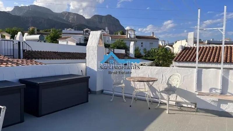 Foto fb2ca1fa-237b-4cb6-9d44-4db348a8ad65. Reihenhaus mit heizung parking pool in Montebello - Nou Espai Nucia (la)