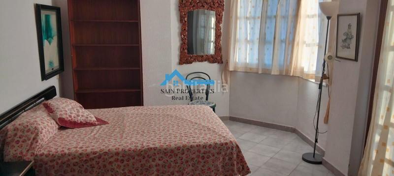 Foto 88caf37b-4004-4fe7-9c56-7b92c67dcdfd. Maison jumelée avec parking piscine dans Urbanizaciones Benidorm