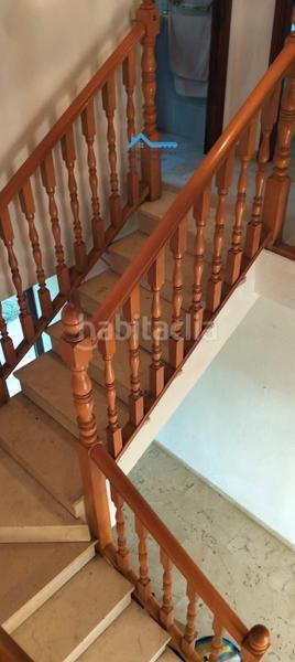 Foto 97c8f7f6-ed3a-4b6e-90f5-489a1fdaf3ec. Maison jumelée avec parking piscine dans Urbanizaciones Benidorm