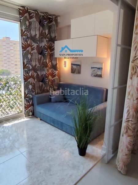 Foto 4855a250-f9fd-47e9-bd0f-ef23a26b1fea. Piccolo appartamento con riscaldamento parcheggio piscina in Benidorm