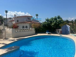 Semi detached house in Escandinavia-Cautivador. Chalet adosado a la venta en alfaz del pi
