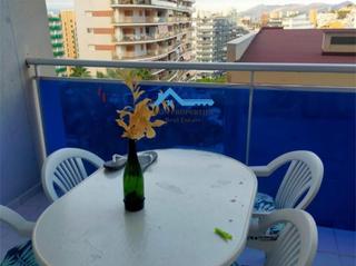 Appartement à Las Azaleas-Alkadir. Acogedor piso de 1 dormitorio con piscina, jardín y cerca de la