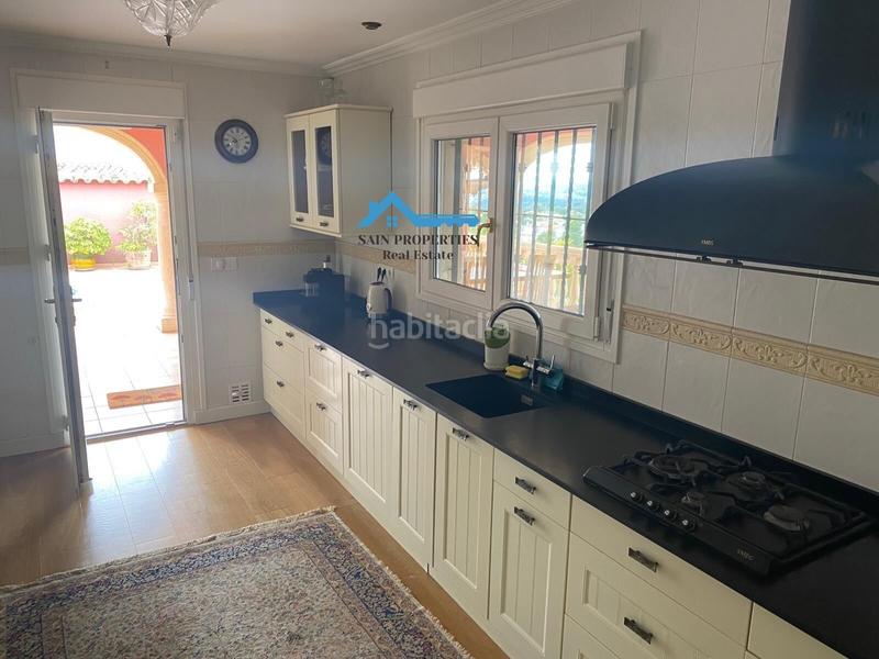 Foto 21698e56-c2ca-46f3-9aed-e9f0be973014. Chalet mit heizung parking pool in Altea la vella Altea