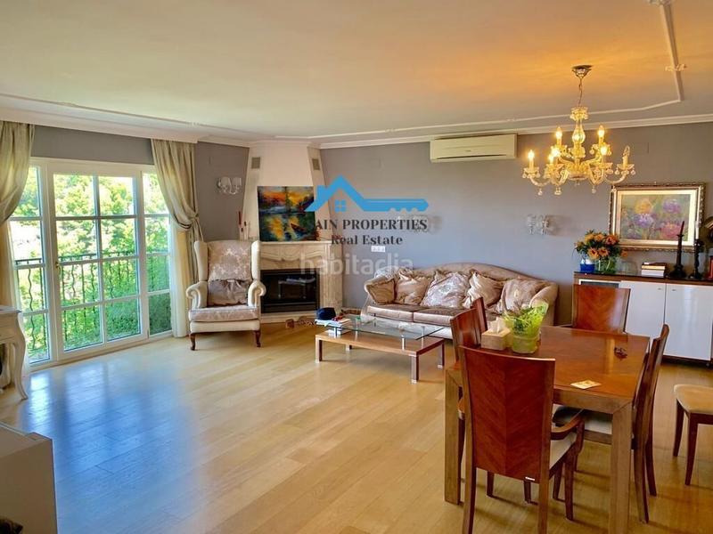 Foto a286e2e4-0e4a-415a-8f24-a10e2ede9cc1. Chalet mit heizung parking pool in Altea la vella Altea