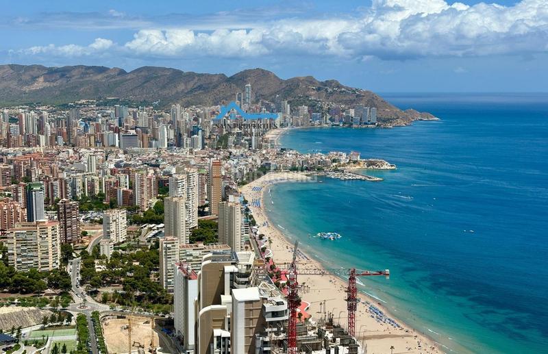Foto 0ef3c078-6647-4d51-a650-f14b4c5d620e. Piccolo appartamento con riscaldamento parcheggio piscina in Benidorm
