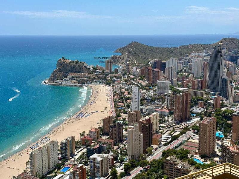 Foto e9a3e468-f4f6-4a4f-a044-f6f52f39a675. Piccolo appartamento con riscaldamento parcheggio piscina in Benidorm