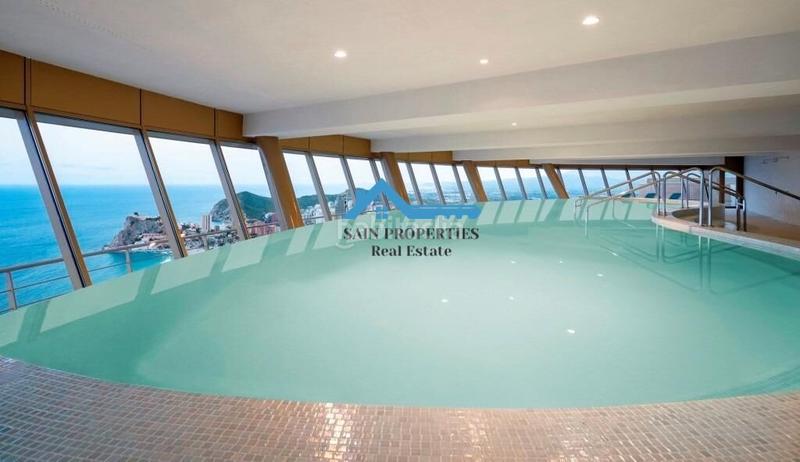 Foto f3f73631-c207-43bb-9174-a4059e295d63. Piccolo appartamento con riscaldamento parcheggio piscina in Benidorm