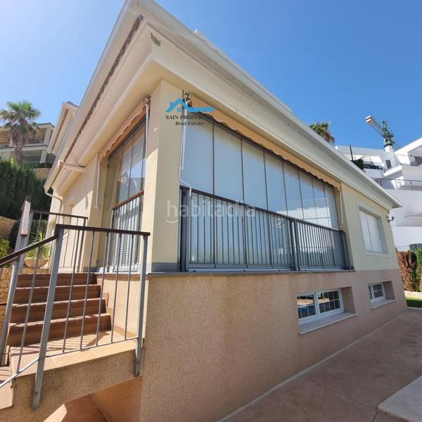 Foto 595ae466-0cdc-41e5-851f-3b49d7a6bf7e. Xalet amb calefacció aparcament piscina a Golf Bahía Finestrat