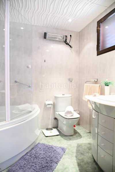 Foto 4030fe12-64af-4e2e-b958-689606d95003. Casa bifamiliare con riscaldamento parcheggio piscina in Alfàs del Pi (l´)