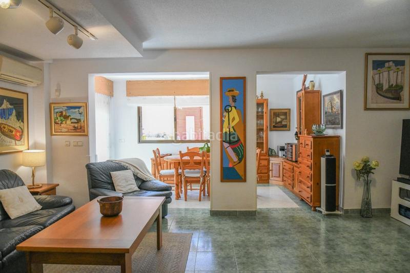 Foto db217a99-1087-47e8-85e0-da7b5815be97. Casa bifamiliare con riscaldamento parcheggio piscina in Alfàs del Pi (l´)