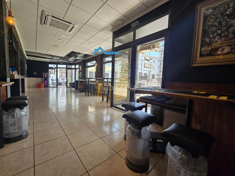 Foto 510d27e7-3b2f-4338-892c-8e10289d3571. Local comercial a Altea ciudad Altea