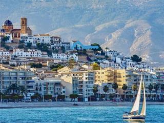 Apartament a L´Olla. Exclusivo apartamento frente al mar en lolla, altea