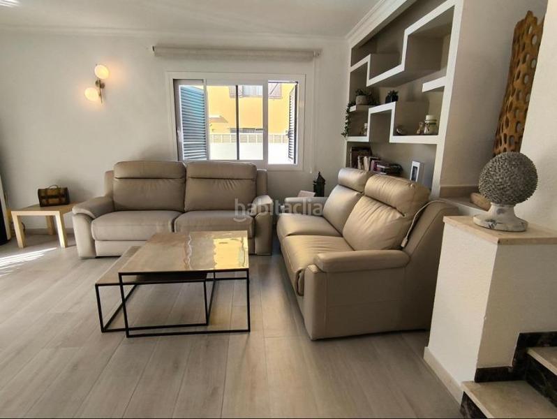 Foto 28ac8fff-1ca1-4788-980a-646d11ca4440. Casa a schiera con riscaldamento parcheggio piscina in Alfàs del Pi (l´)