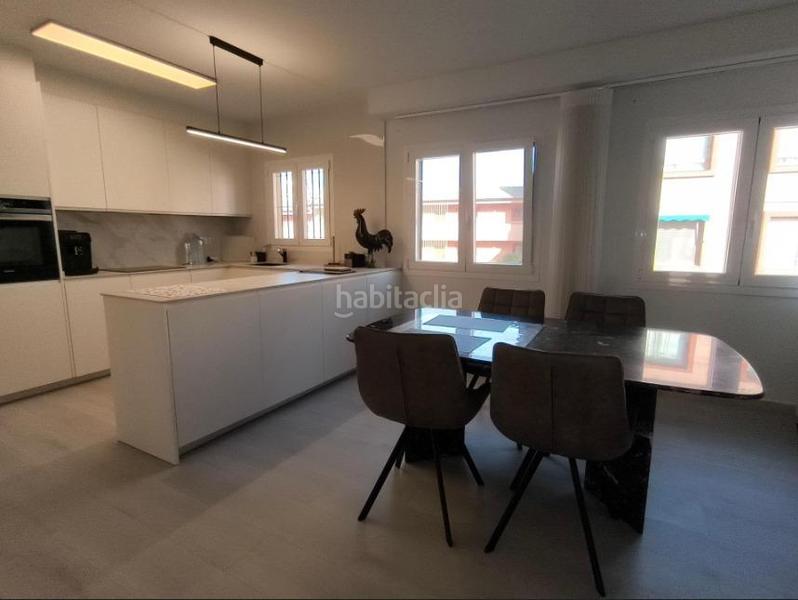Foto 578d8061-81b6-4d43-a882-b5fadcd143e0. Casa a schiera con riscaldamento parcheggio piscina in Alfàs del Pi (l´)