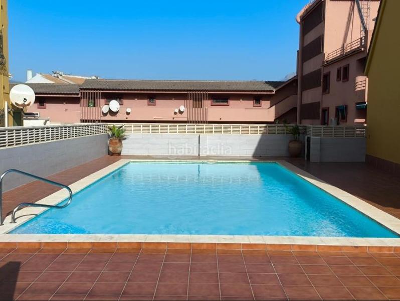 Foto d2f950a5-5cc9-4137-a2e3-818b76d29bb8. Casa a schiera con riscaldamento parcheggio piscina in Alfàs del Pi (l´)