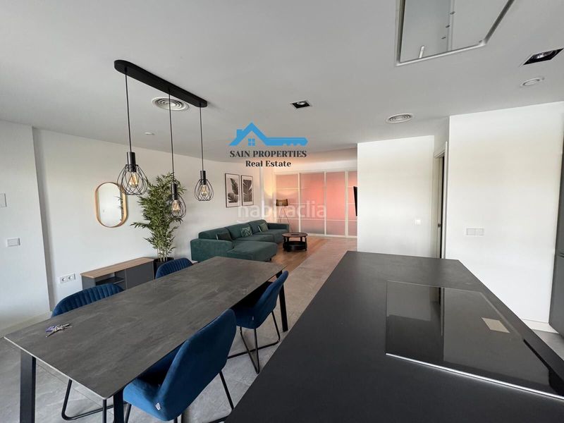 Foto 4a0aa6ae-8b9f-447c-91cd-532d012ac2de. Duplex avec parking piscine dans balcón de Finestrat-terra marina Finestrat